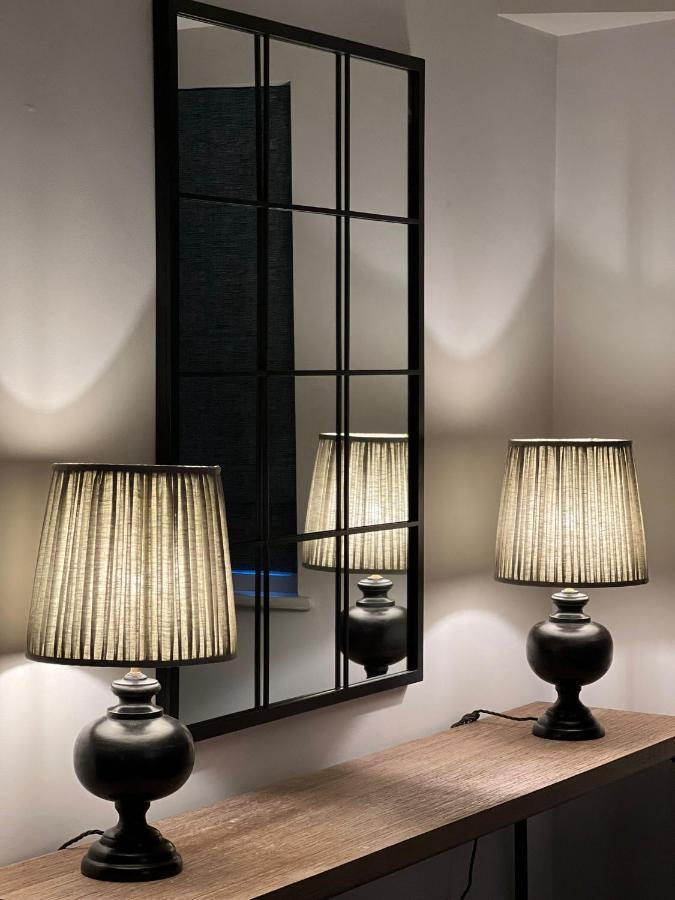The Holt Hotel 스티플아스톤 외부 사진